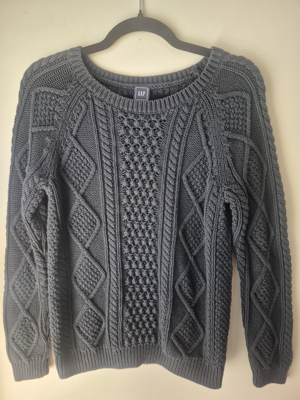 Vintage 100% Cotton GAP Women's Cable Crew Sweater in Navy
